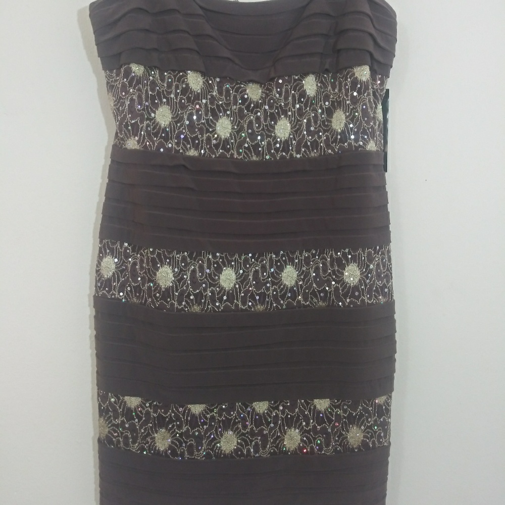 NWT R & M Richards Dress - Picture 3 of 4